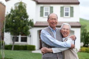 Elderly couple hugging | Five Concerns for Seniors | Neighborly Home Care